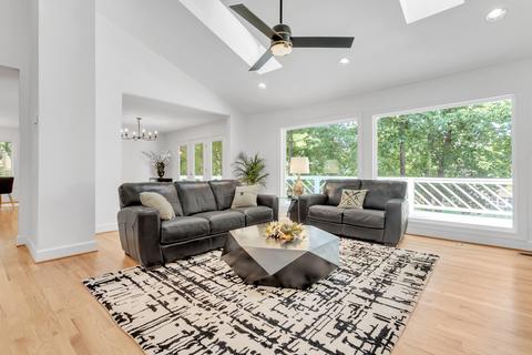 535 Morgans Mill Dr, Penhook, VA 24137 photo 9