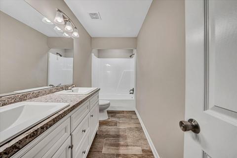 1726 Hidden Forest Dr, Goodview, VA 24095 photo 13