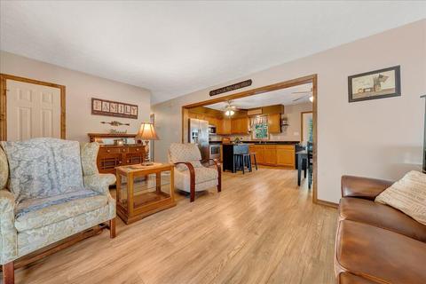 110 Chimney Sweep Ct, Goodview, VA 24095 photo 9
