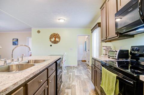 1763 Pendleton Rd, Thaxton, VA 24174 photo 10