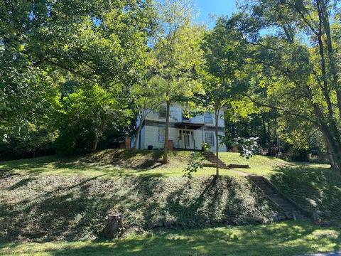 444 Boyd St, Buchanan, VA 24066 photo 1