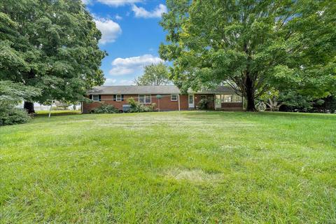 8450 Forest Rd, Goode, VA 24556 photo 15