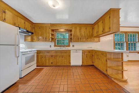 8450 Forest Rd, Goode, VA 24556 photo 22