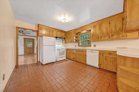 8450 Forest Rd, Goode, VA 24556 photo 23