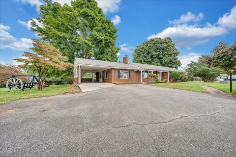 8450 Forest Rd, Goode, VA 24556 photo 7