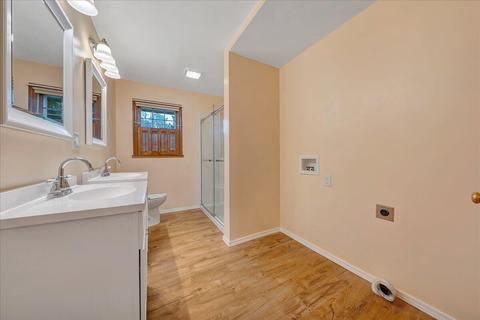8450 Forest Rd, Goode, VA 24556 photo 35