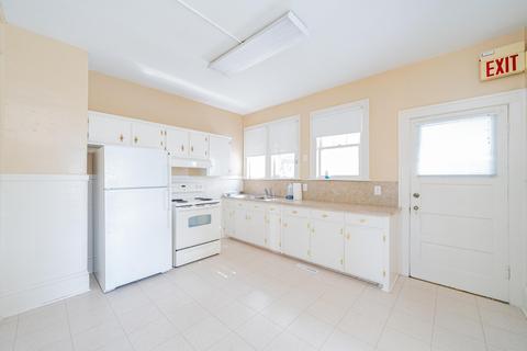211 E Jackson Ave, Vinton, VA 24179 photo 11