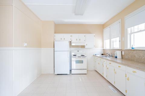 211 E Jackson Ave, Vinton, VA 24179 photo 10