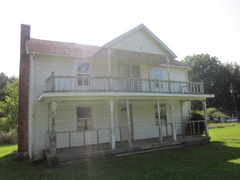 8449 Museville Rd, Sandy Level, VA 24161 photo 2