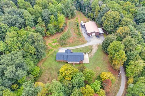 415 Eton Rd, Hardy, VA 24101 photo 4