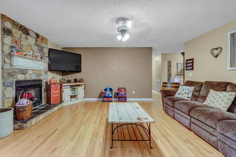 415 Eton Rd, Hardy, VA 24101 photo 19