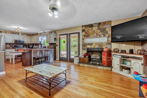 415 Eton Rd, Hardy, VA 24101 photo 20