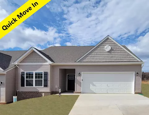 6668 Little Walk Rd, Roanoke, VA 24019