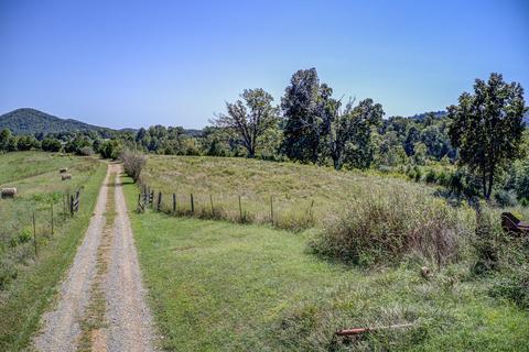 1375 Simmons Mill Rd, Thaxton, VA 24174 photo 17