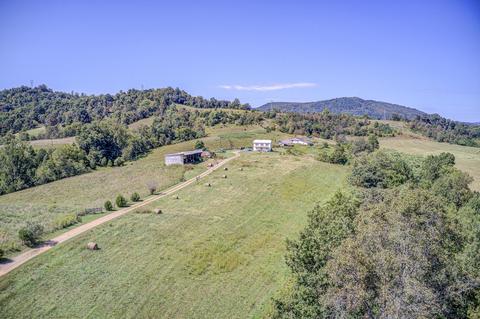 1375 Simmons Mill Rd, Thaxton, VA 24174 photo 14