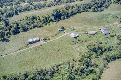 1375 Simmons Mill Rd, Thaxton, VA 24174 photo 6