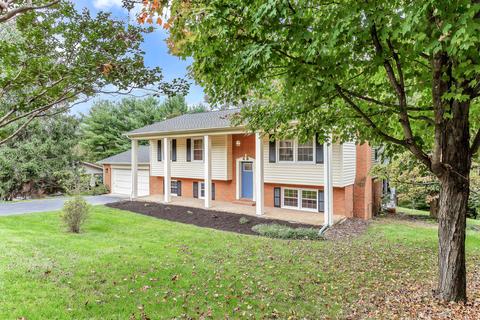 2955 Tamarack Trl, Roanoke, VA 24018 photo 3