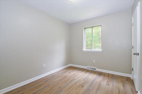 731 Estates Rd SE, Roanoke, VA 24014 photo 8