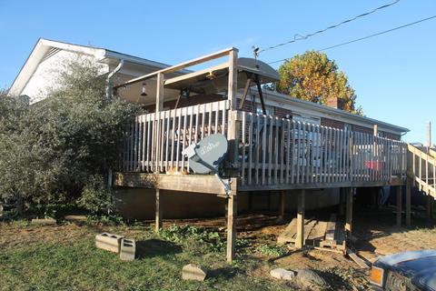 5808 Jones Dr, Dublin, VA 24084 photo 5