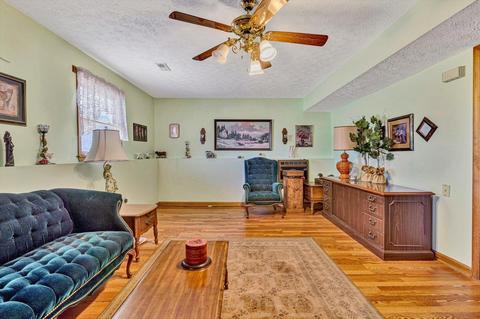 2177 Lipscomb Rd, Moneta, VA 24121 photo 29