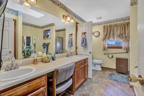 2177 Lipscomb Rd, Moneta, VA 24121 photo 16