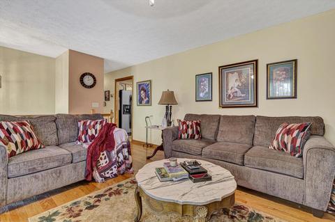 2177 Lipscomb Rd, Moneta, VA 24121 photo 6