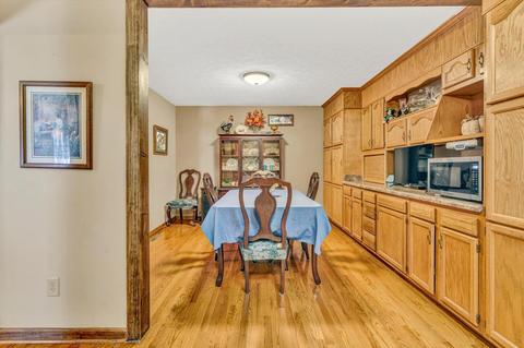 2177 Lipscomb Rd, Moneta, VA 24121 photo 10
