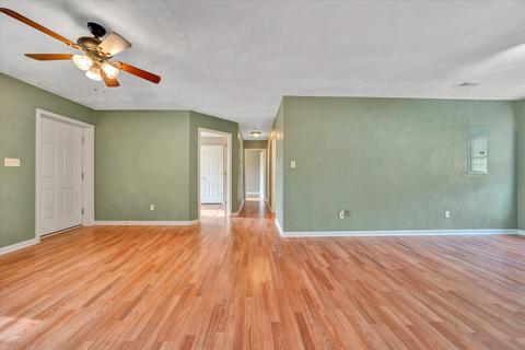 392 4th St, Buchanan, VA 24066 photo 8