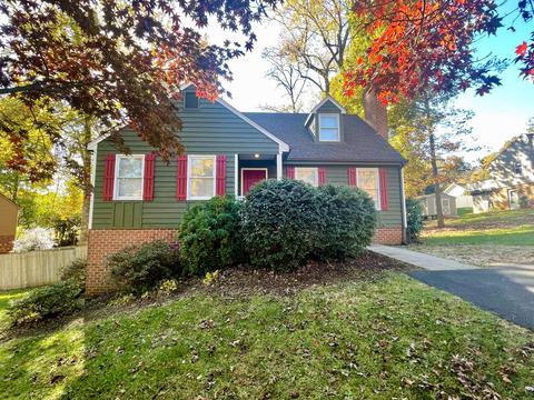 208 Colonial Ct, Forest, VA 24551 photo 2