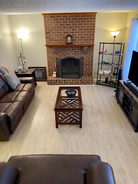 208 Colonial Ct, Forest, VA 24551 photo 4
