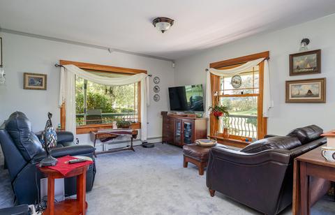 151 Cedar Ln, Buchanan, VA 24066 photo 9