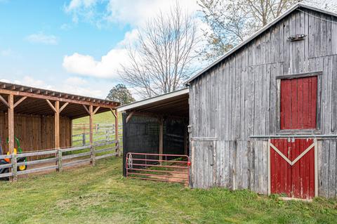 151 Cedar Ln, Buchanan, VA 24066 photo 39