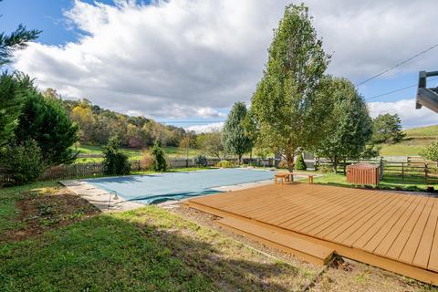 151 Cedar Ln, Buchanan, VA 24066 photo 25