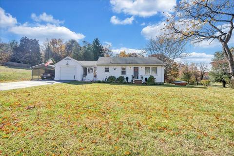 2955 Baker Dr, Vinton, VA 24179 photo 3