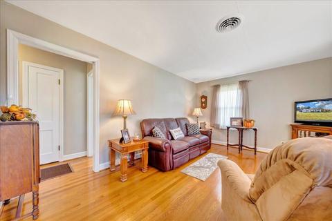 2955 Baker Dr, Vinton, VA 24179 photo 10