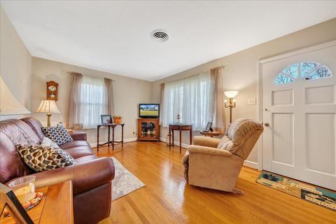 2955 Baker Dr, Vinton, VA 24179 photo 9