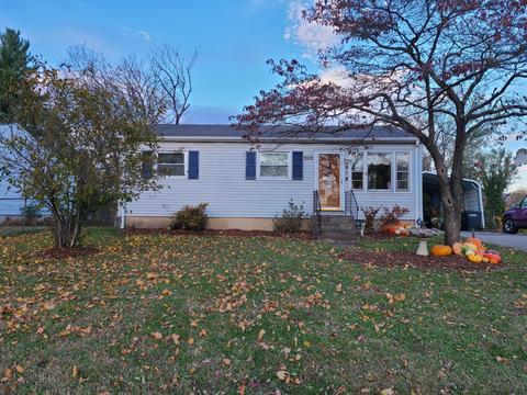 418 E Augusta Ave, Vinton, VA 24179 photo 2