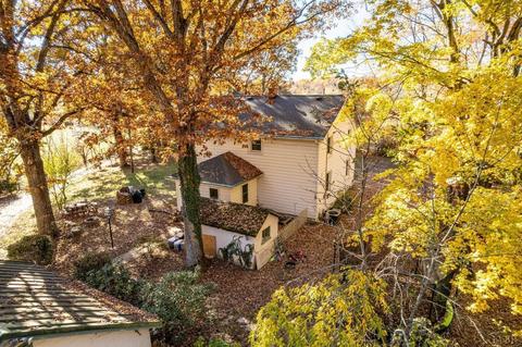 581 Carson Dr, Spout Spring, VA 24593 photo 5