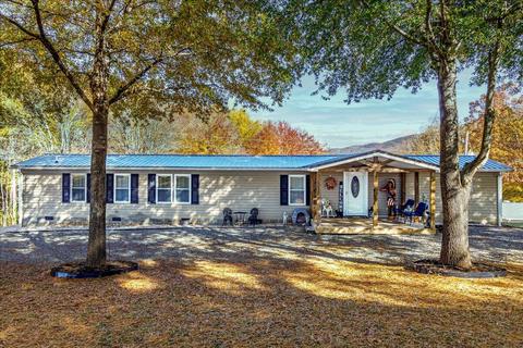448 Lakeside Rd, Penhook, VA 24137 photo 2