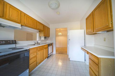 2425 Barnside Ct, Salem, VA 24153 photo 10