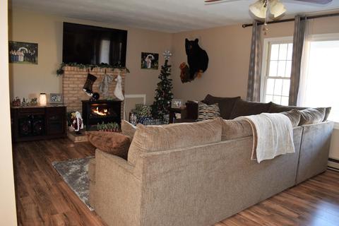 1554 Daniels Run Rd NE, Check, VA 24072 photo 8