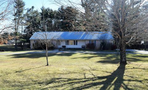 1554 Daniels Run Rd NE, Check, VA 24072 photo 4