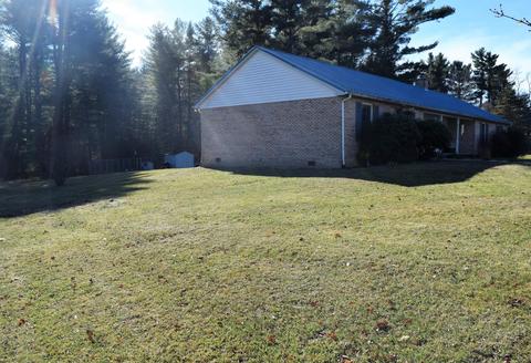 1554 Daniels Run Rd NE, Check, VA 24072 photo 5