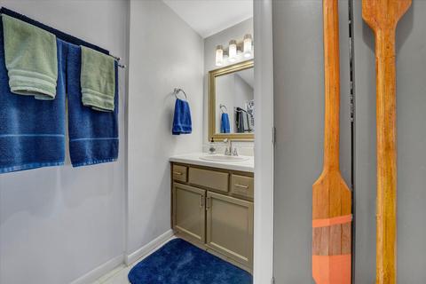 140 Windlass Pointe Dr, Moneta, VA 24121 photo 35
