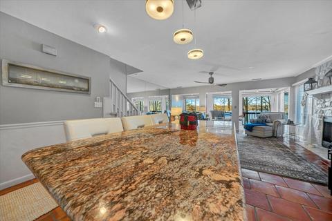 140 Windlass Pointe Dr, Moneta, VA 24121 photo 18