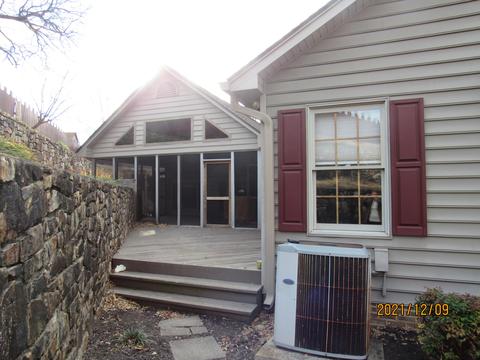 910 8th St, Salem, VA 24153 photo 8