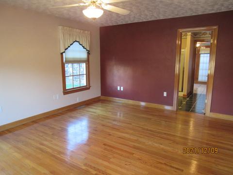 910 8th St, Salem, VA 24153 photo 32