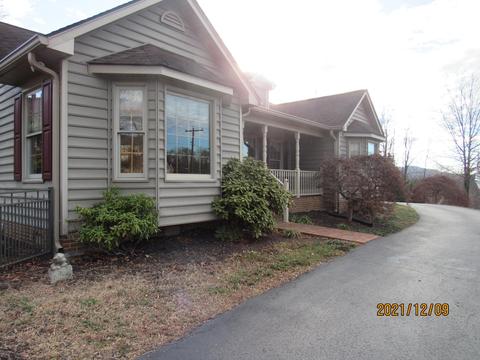 910 8th St, Salem, VA 24153 photo 12