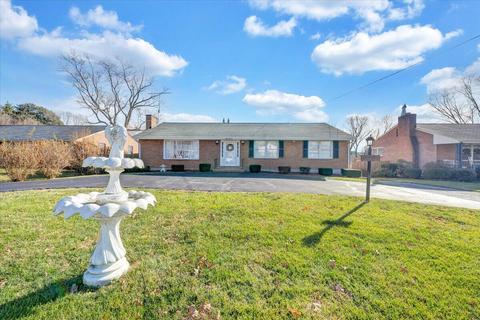 841 Dexter Rd, Roanoke, VA 24019 photo 3