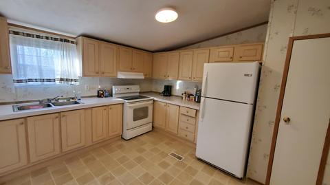 108 Tosh Ln, Goodview, VA 24095 photo 7
